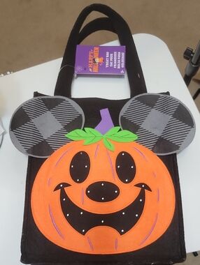 NWT Disney Store Mickey Mouse Jack-o'-Lantern Light-Up Halloween Candy Bag